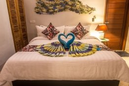 deluxe-garden-suite2